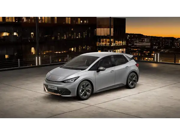 CUPRA Born (2/4)