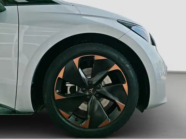 CUPRA BORN (16/16)