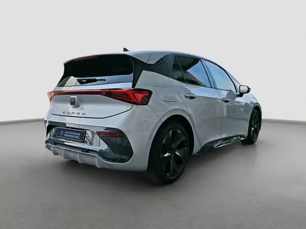 CUPRA BORN (4/16)