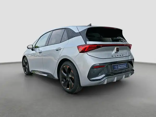 CUPRA BORN (6/16)