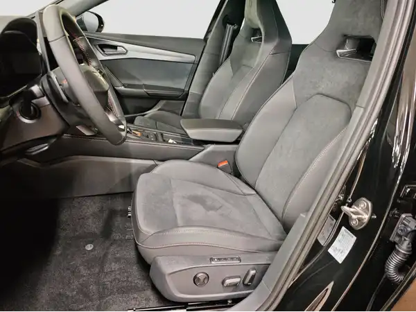 CUPRA FORMENTOR (7/15)