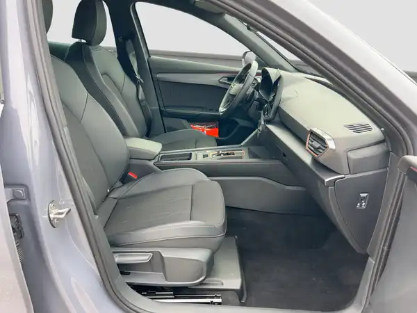 CUPRA FORMENTOR (14/16)