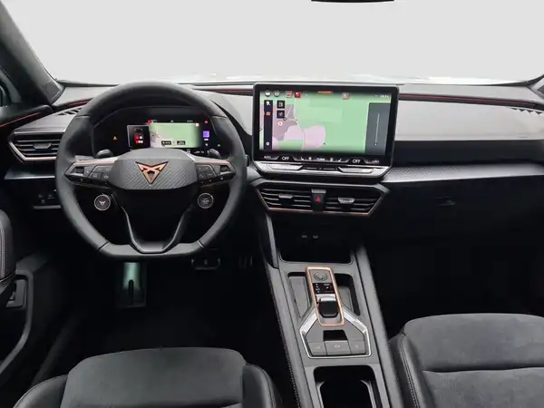 CUPRA FORMENTOR (10/17)