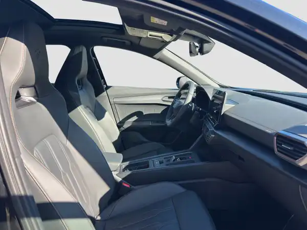 CUPRA FORMENTOR (15/17)