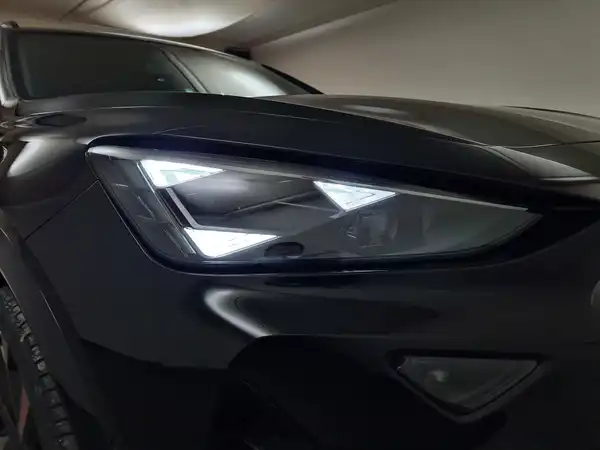 CUPRA FORMENTOR (13/16)