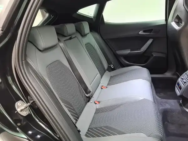CUPRA FORMENTOR (15/16)