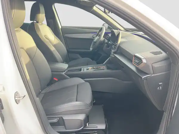 CUPRA FORMENTOR (13/15)