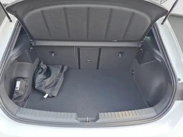 CUPRA LEON (13/17)