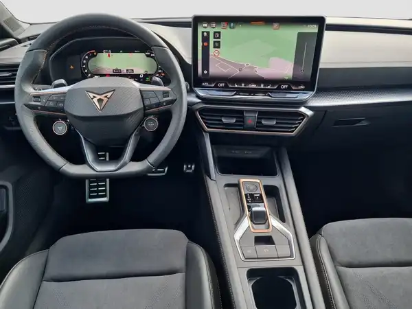 CUPRA LEON (10/17)