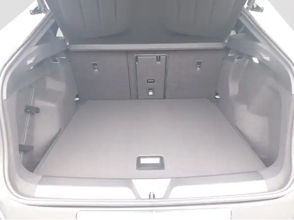 CUPRA TAVASCAN (12/16)