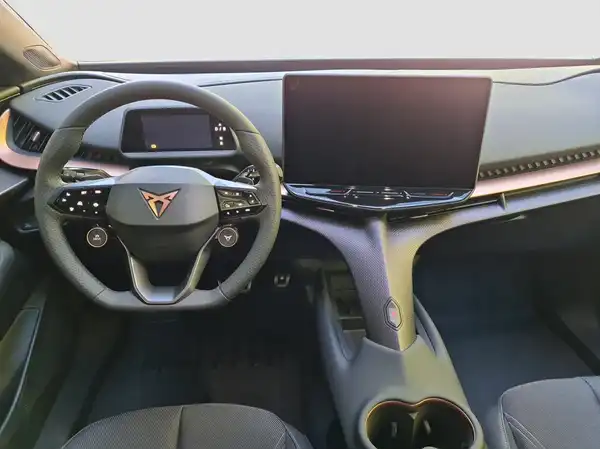 CUPRA TAVASCAN (10/16)