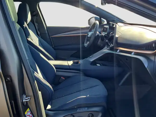 CUPRA TAVASCAN (14/16)