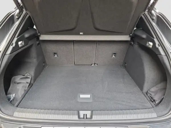 CUPRA TERRAMAR (13/17)