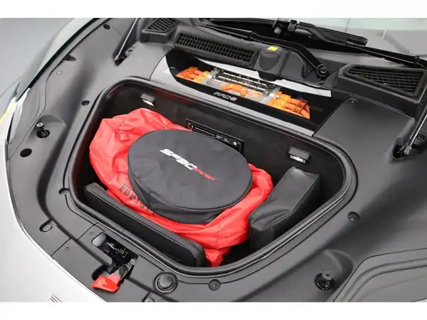 FERRARI SF90 SPIDER (20/26)