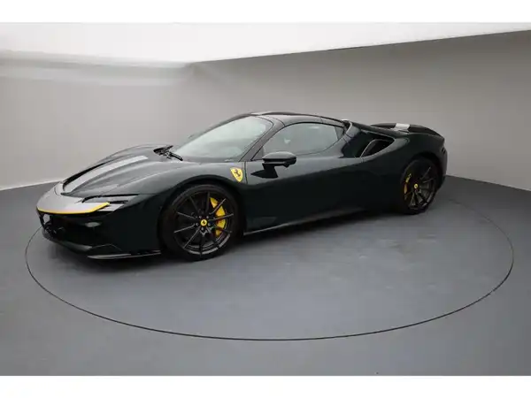 FERRARI SF90 SPIDER (23/26)
