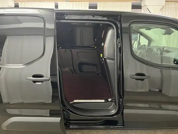 FIAT DOBLO (20/24)