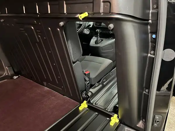 FIAT DOBLO (21/24)