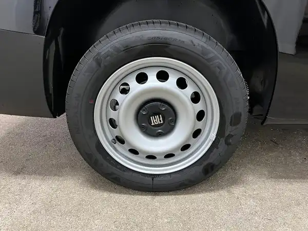 FIAT DOBLO (24/24)