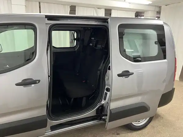 FIAT DOBLO (15/22)