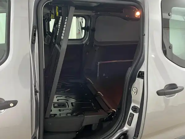 FIAT DOBLO (17/22)