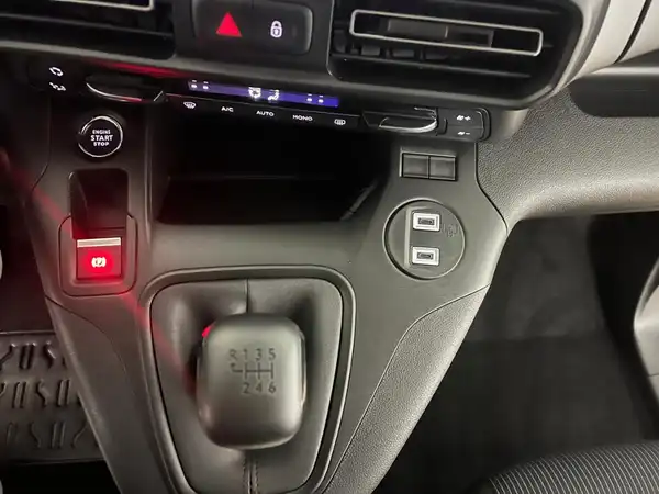 FIAT DOBLO (12/17)