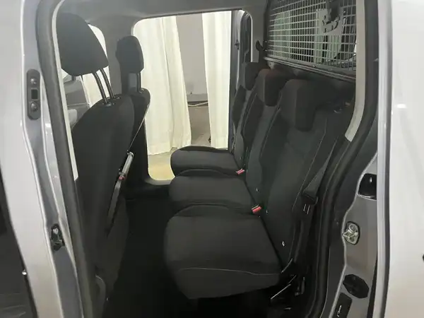 FIAT DOBLO (9/17)
