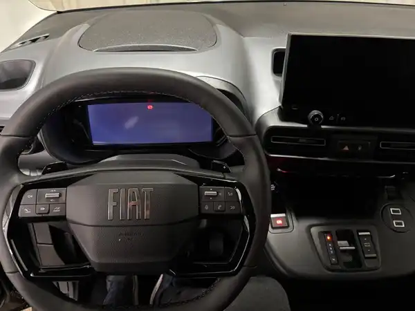 FIAT DOBLO (9/22)