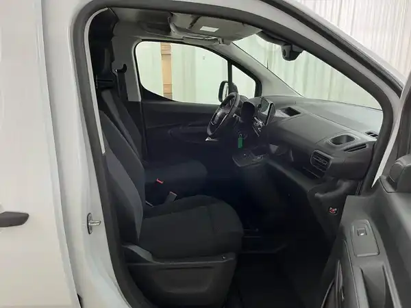 FIAT DOBLO (13/19)