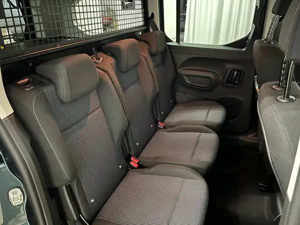 FIAT DOBLO (18/22)