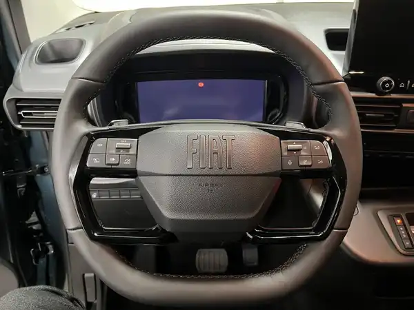 FIAT DOBLO (9/22)