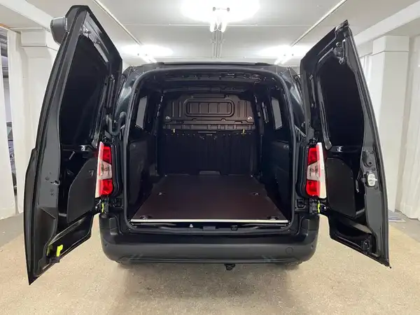 FIAT DOBLO (17/19)