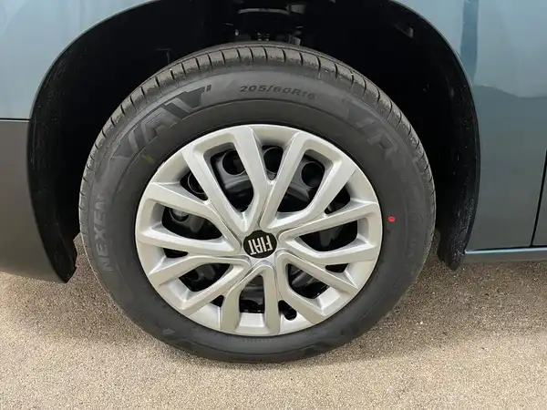 FIAT DOBLO (18/18)