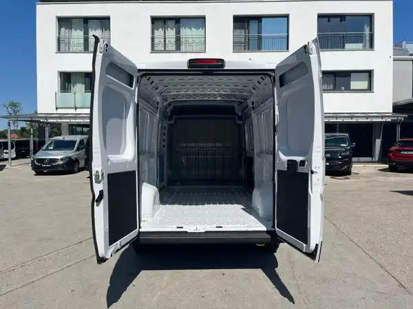 FIAT DUCATO (13/18)