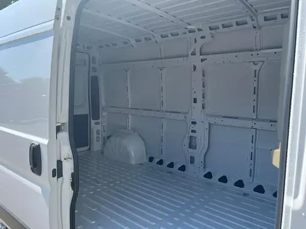 FIAT DUCATO (15/18)
