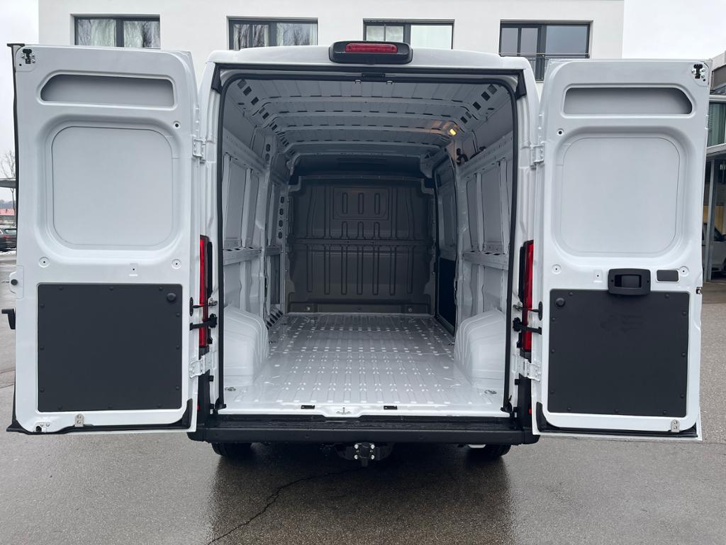 FIAT DUCATO (13/18)