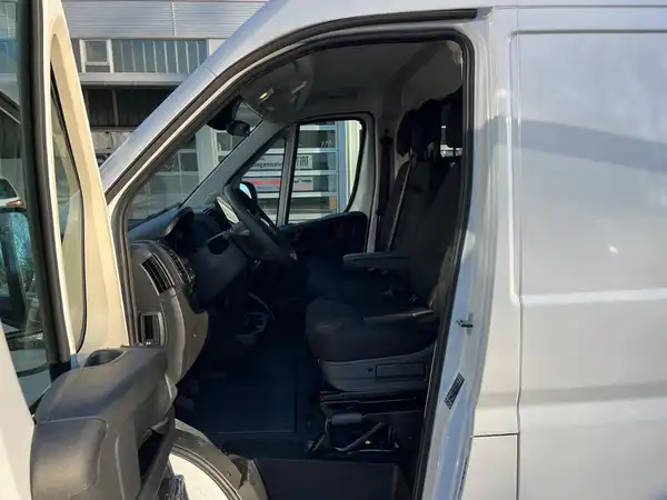 FIAT DUCATO (8/20)
