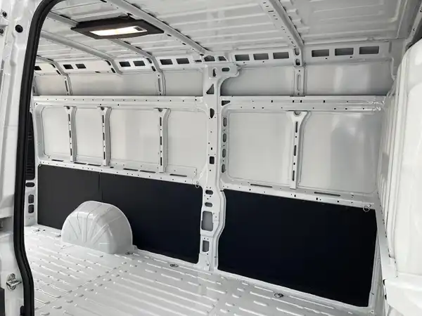 FIAT DUCATO (17/20)
