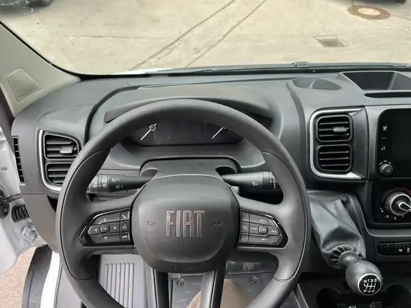 FIAT DUCATO (8/20)