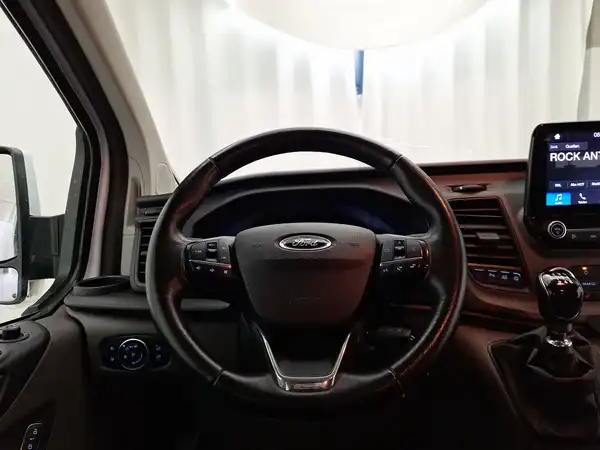FORD CUSTOM (7/15)