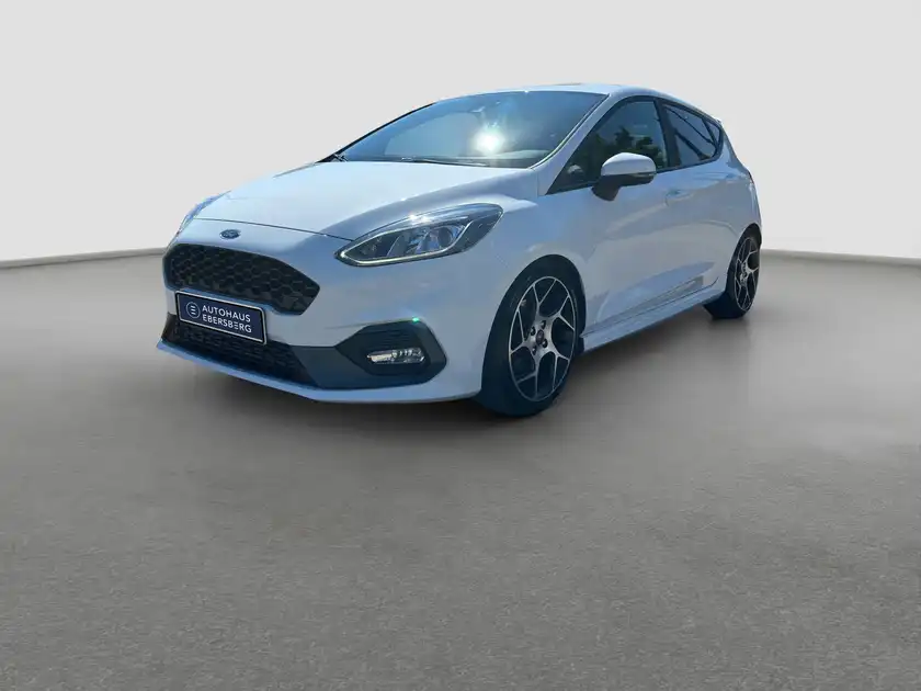 FORD FIESTA (1/16)