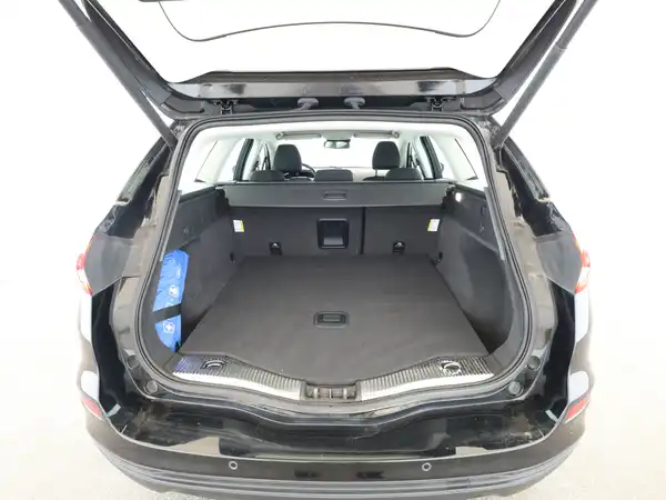 FORD MONDEO (8/30)