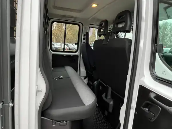 IVECO DAILY (19/24)