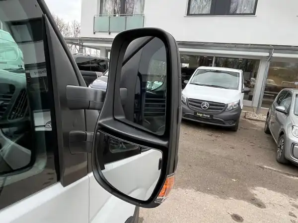 IVECO DAILY (21/24)