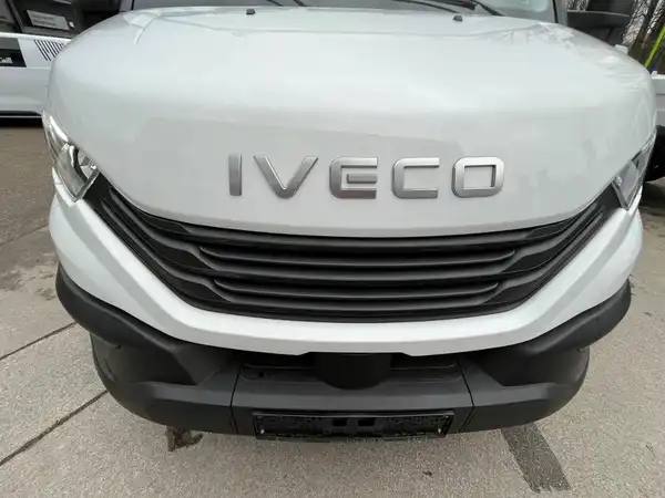 IVECO DAILY (25/26)