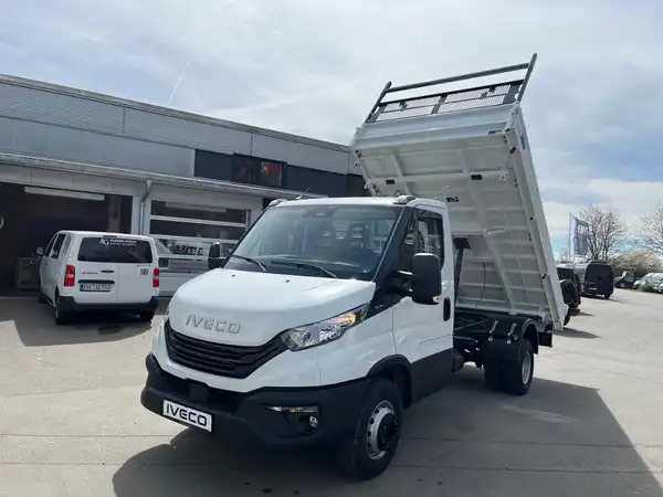 IVECO DAILY (4/24)