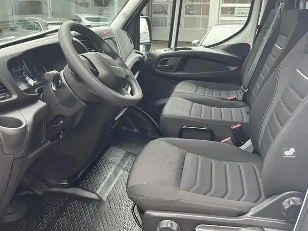 IVECO DAILY (8/21)
