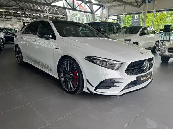 MERCEDES-BENZ A-KLASSE (3/30)