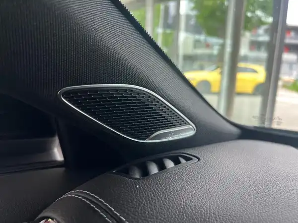 MERCEDES-BENZ A-KLASSE (24/30)