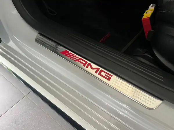 MERCEDES-BENZ A-KLASSE (29/30)
