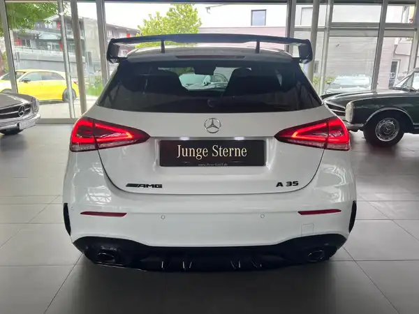MERCEDES-BENZ A-KLASSE (6/30)